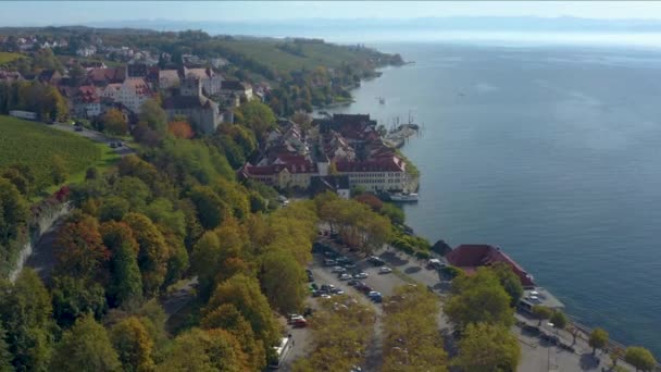 Luchtfoto Van Stad Meersburg Naast Het Bodenmeer Duitsland Een Zonnige — Stockvideo