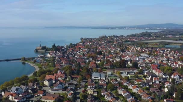 Vista Aérea Ciudad Langenargen Junto Lago Constanza Alemania Día Soleado — Vídeo de stock