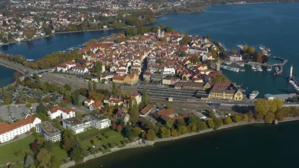 Luchtfoto Van Stad Eiland Lindau Aan Het Bodenmeer Een Zonnige — Stockvideo