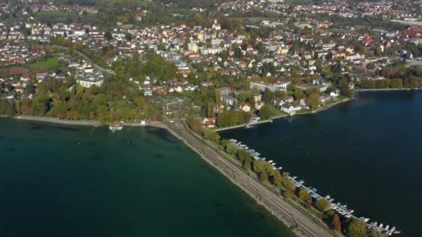 Luchtfoto Van Stad Eiland Lindau Aan Het Bodenmeer Een Zonnige — Stockvideo