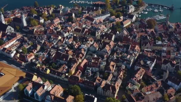 Luftaufnahme Der Stadt Und Der Insel Lindau Bodensee Einem Sonnigen — Stockvideo