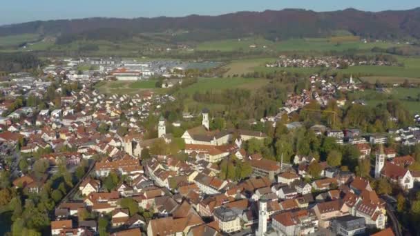 Veduta Aerea Della Città Isny Allgaeu Germania Pomeriggio Soleggiato Autunno — Video Stock