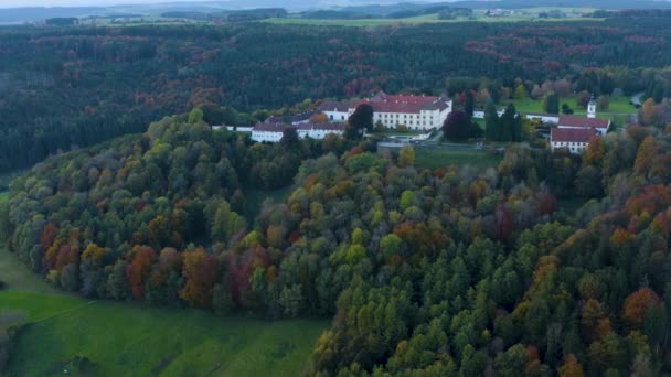Luftaufnahme Des Schlosses Schloss Zeil Allgäu Einem Späten Nachmittag Herbst — Stockvideo
