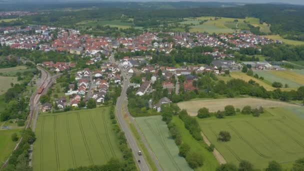 Luchtfoto Van Het Dorp Ubstadt Duitsland Zonnige Zomerdag — Stockvideo