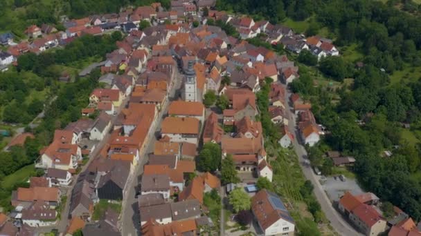 Zdjęcie Starego Miasta Gochsheim Niemczech Słoneczny Dzień Lecie — Wideo stockowe