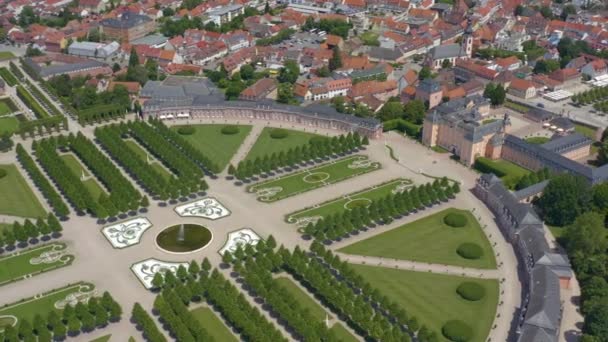 Flygfoto Slottet Och Staden Schwetzingen Tyskland Nära Floden Rhein Våren — Stockvideo