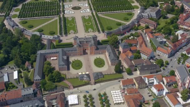 Flygfoto Slottet Och Staden Schwetzingen Tyskland Nära Floden Rhein Våren — Stockvideo