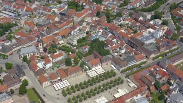 Flygfoto Slottet Och Staden Schwetzingen Tyskland Nära Floden Rhein Våren — Stockvideo