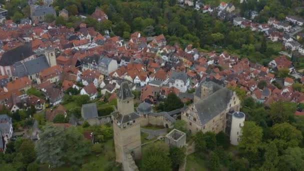 Vista Aérea Cidade Castelo Kronberg Alemanha Dia Nublado Outono — Vídeo de Stock