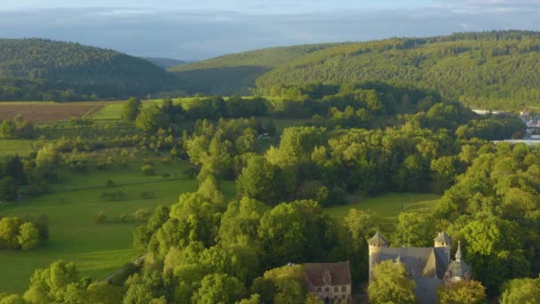 Vista Aérea Del Palacio Schloss Fuerstenau Michelstadt Alemania Día Soleado — Vídeos de Stock