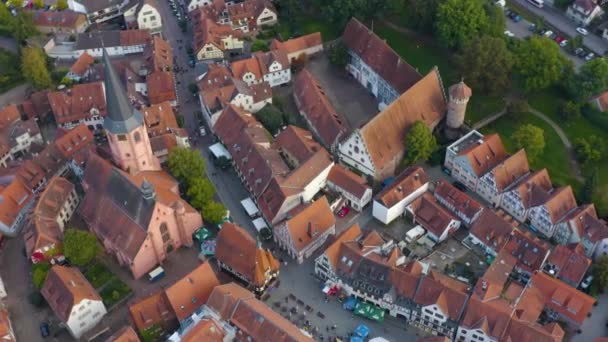 Almanya Daki Michelstadt Şehrinin Havadan Görüntüsü Sonbaharda Bir Öğleden Sonra — Stok video