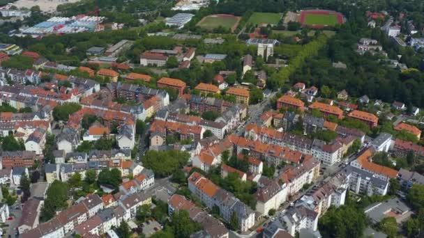Luchtfoto Van Stad Darmstadt Duitsland Een Zonnige Dag Zomer Pan — Stockvideo