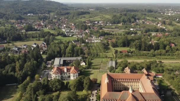 Widok Lotu Ptaka Wokół Klasztoru Franziskan Erlenbad Niemczech — Wideo stockowe