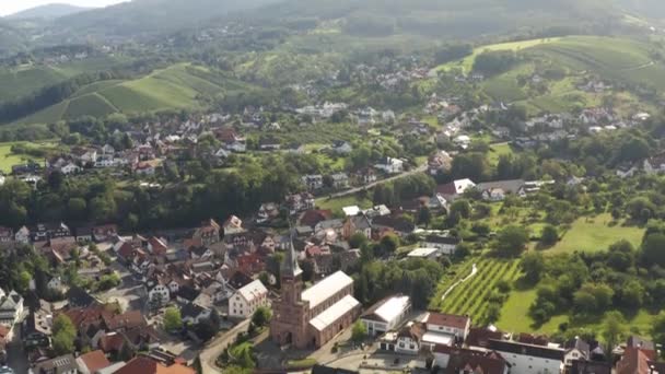 Luftaufnahme Rund Das Dorf Lauf Einem Sonnigen Sommertag — Stockvideo