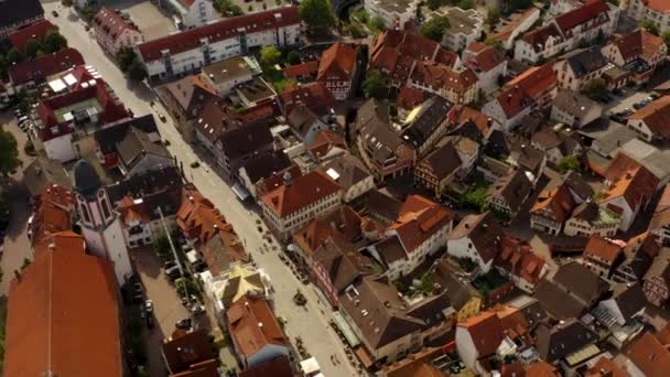 Vista Aérea Ciudad Oberkirch Alemania Bosque Negro Día Soleado Verano — Vídeos de Stock
