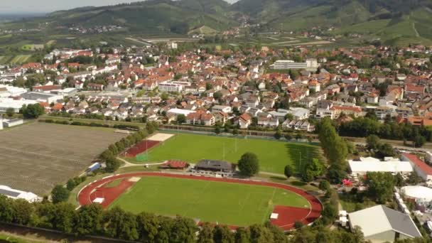 Flygfoto Över Staden Oberkirch Tyskland Den Svarta Skogen Solig Dag — Stockvideo