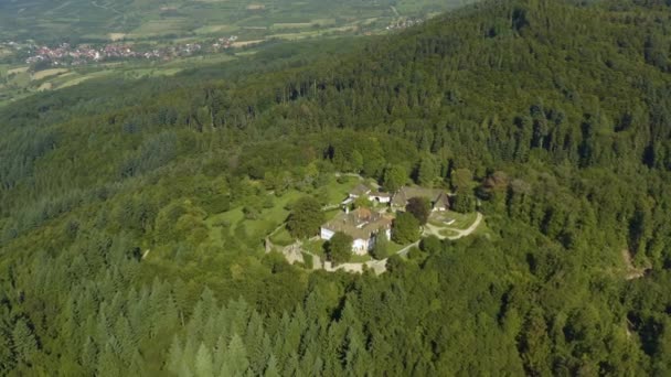 Luftaufnahme Des Schlosses Schloss Bürgeln Schwarzwald Einem Sonnigen Morgen Sommer — Stockvideo