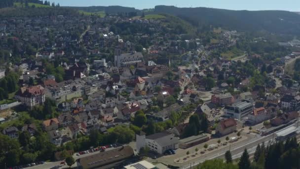 Вид Воздуха Город Нойштадт Германии Черном Лесу Солнечный День Летом — стоковое видео