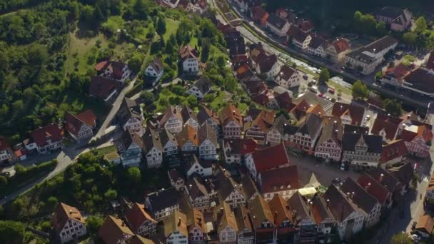 Luftaufnahme Der Stadt Schiltach Schwarzwald Einem Sonnigen Nachmittag Sommer — Stockvideo