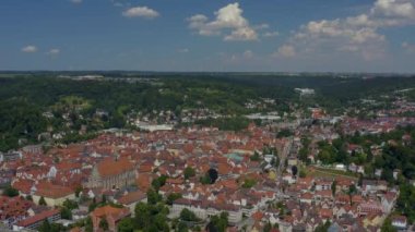 Almanya 'nın Schwaebisch Gmuend kentinin eski bölümünün havası..  