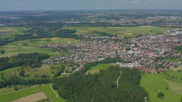 Vista Aérea Alrededor Los Pueblos Strassdorf Waldstetten Alemania — Vídeo de stock