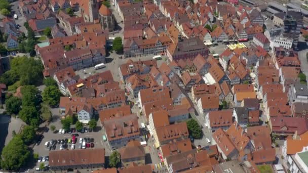 Luftaufnahme Der Altstadt Von Schorndorf Einem Sonnigen Tag — Stockvideo