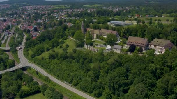 Aerial Mosteiro Kloster Lorch Lado Cidade Lorch Alemanha Num Dia — Vídeo de Stock