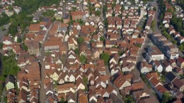 Almanya 'nın Bietigheim-Bissingen kentindeki şehrin eski bölümünün havası..