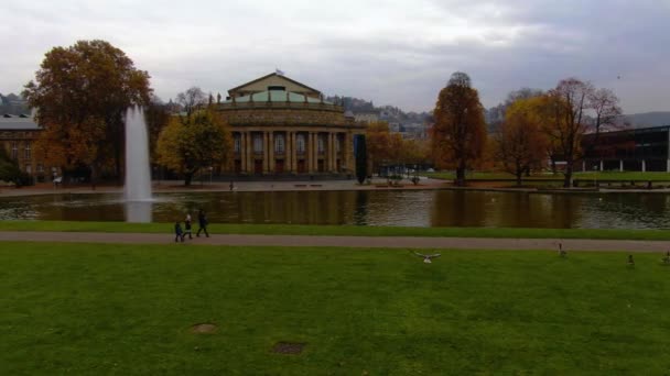 Het Centrum Van Stuttgart Duitsland Voor Kerstmis Een Bewolkte Dag — Stockvideo