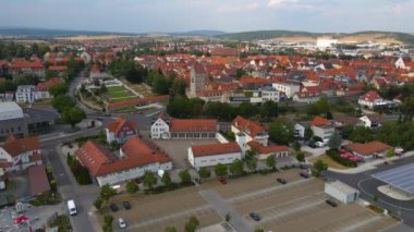 Eski şehrin havadan görüntüsü Bad Neustadt an der Saale in Germany, Bavyera bir bahar öğleden sonra