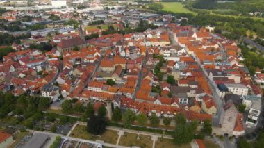 Eski şehrin havadan görüntüsü Bad Neustadt an der Saale in Germany, Bavyera bir bahar öğleden sonra