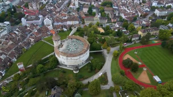 Luftaufnahme Der Altstadt Der Stadt Schaffhausen Der Schweiz Einem Bewölkten — Stockvideo