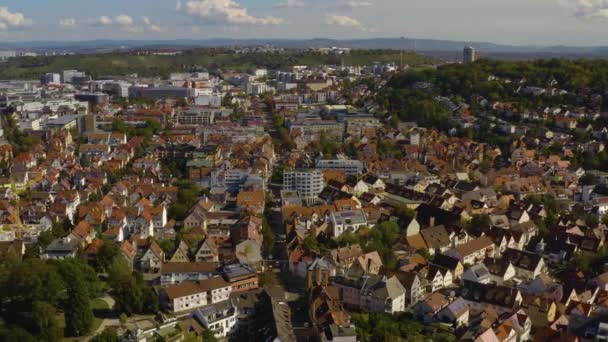 德国斯图加特费尔巴哈市的空中风景 秋天阳光明媚的巴登 乌尔腾堡 — 图库视频影像