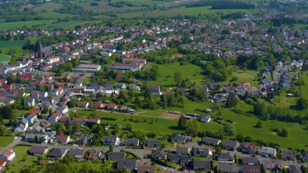 Veduta Aerea Della Città Heusweiler Germania Una Soleggiata Giornata Primaverile — Video Stock