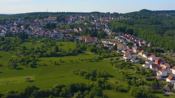 Vista Aérea Ciudad Illingen Sarre Alemania Soleado Día Primavera — Vídeos de Stock