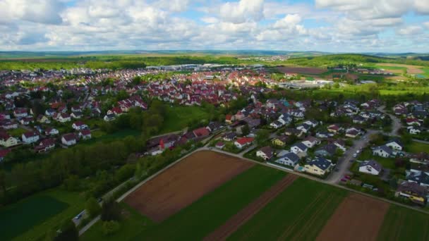 Letecký Pohled Obec Sersheim Německu Slunečného Jarního Rána — Stock video