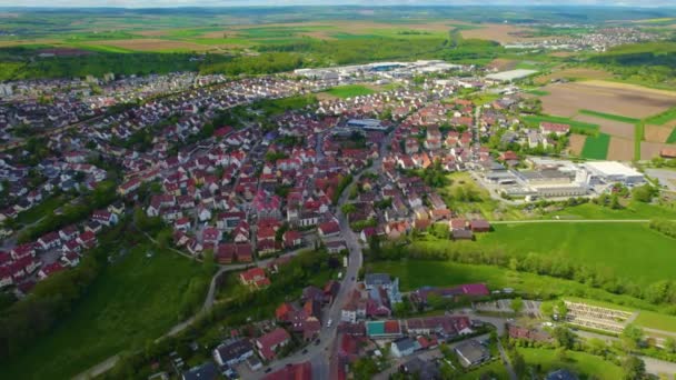 Luchtfoto Van Het Dorp Sersheim Duitsland Een Zonnige Lenteochtend — Stockvideo