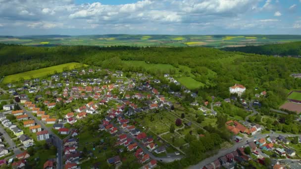 Widok Lotu Ptaka Miasto Bad Gandersheim Niemczech Słoneczny Dzień Wiosną — Wideo stockowe