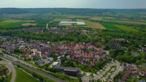Vista Aérea Cidade Velha Neuenstein Alemanha Num Dia Ensolarado Primavera — Vídeo de Stock