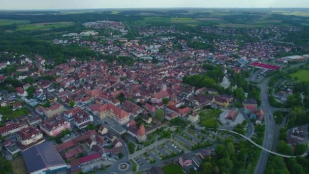 Vista Aérea Ciudad Neustadt Der Aisch Alemania Baviera Soleado Día — Vídeo de stock