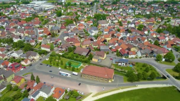 从空中俯瞰德国一个古老的市中心 夏天阳光灿烂的日子 — 图库视频影像