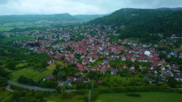 Vista Aérea Uma Cidade Alemanha Num Dia Ensolarado Primavera — Vídeo de Stock