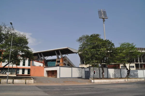 ガーナのアクラ市にあるアクラ スポーツ スタジアム — ストック写真