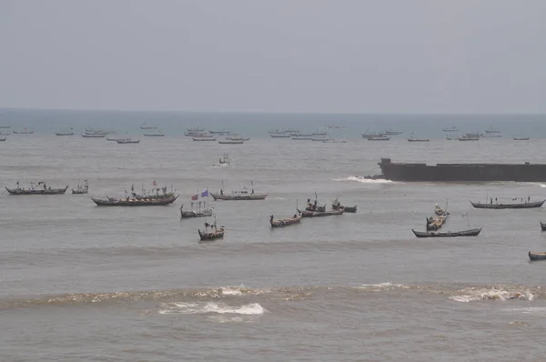 Vissersboten Voor Kust Van Accra Ghana — Stockfoto