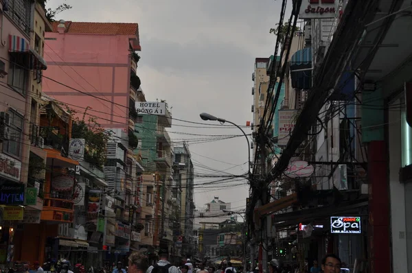 Ho Chi Minh City, Vietnam 'da elektrik kabloları.