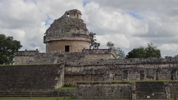 El Caracol, Chichen Itza arkeoloji sahasında bir gözlemevi, Meksika.