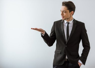 yakışıklı genç işadamı