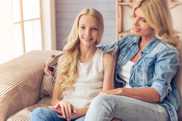 Maman et fille — Photo