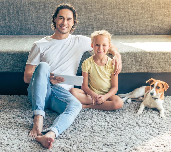 Father, daughter and dog — Stock Photo, Image