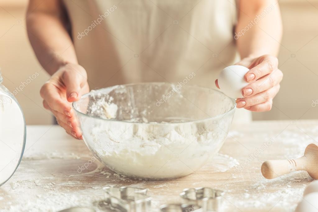 Beautiful woman baking